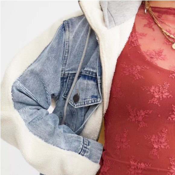 Comfy Sherpa blue Denim Hooded Jacket - Picture 4 of 4